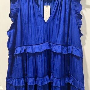 Tiered Ruffle V-Neck Sleeveless Blouse ladies Large NWT